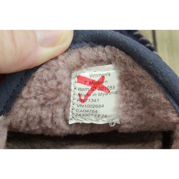 LL Bean Mountain Slippers Moccasin Raw Indigo Size 7 M - Picture 8 of 9